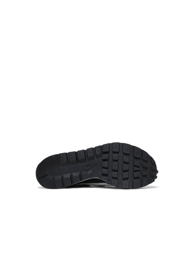Sacai X Vapor Waffle Black White